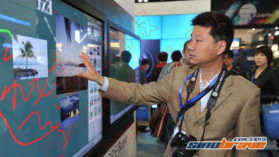 三星商用大屏触摸盛宴闪耀Infocomm China 2011展会